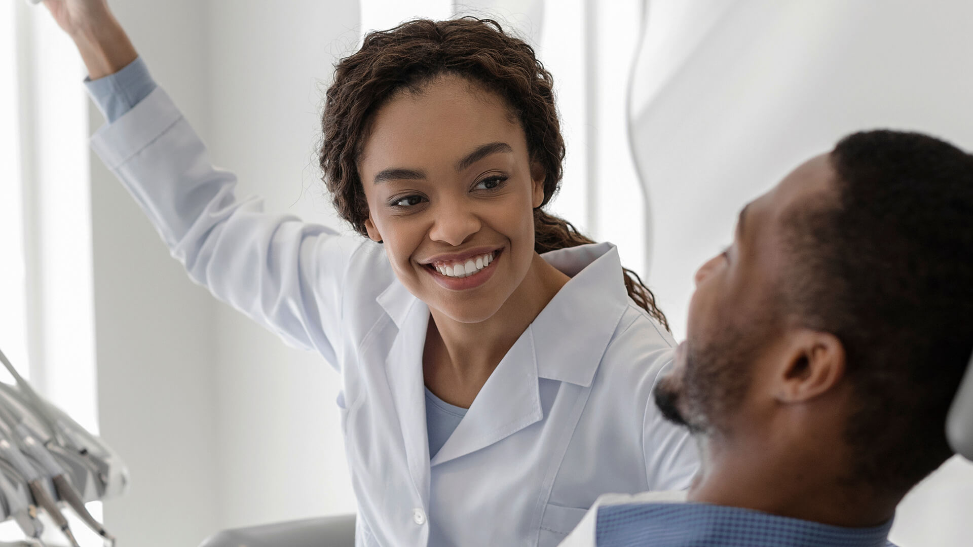 Marketing para sector salud: consulta dental profesional